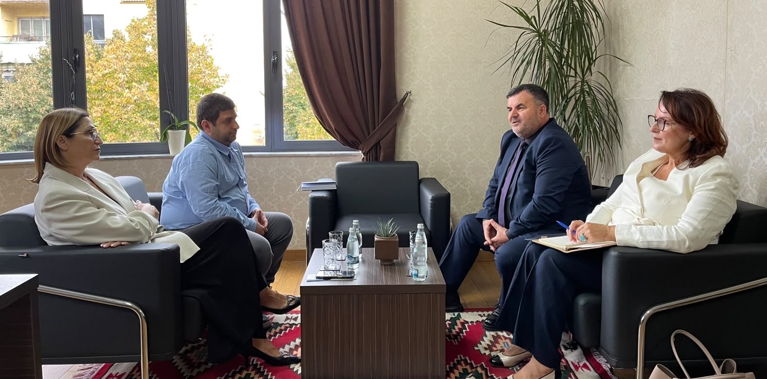 KMD dhe Avokati i Popullit të Kosovës, takim për forcimin e bashkëpunimit institucional